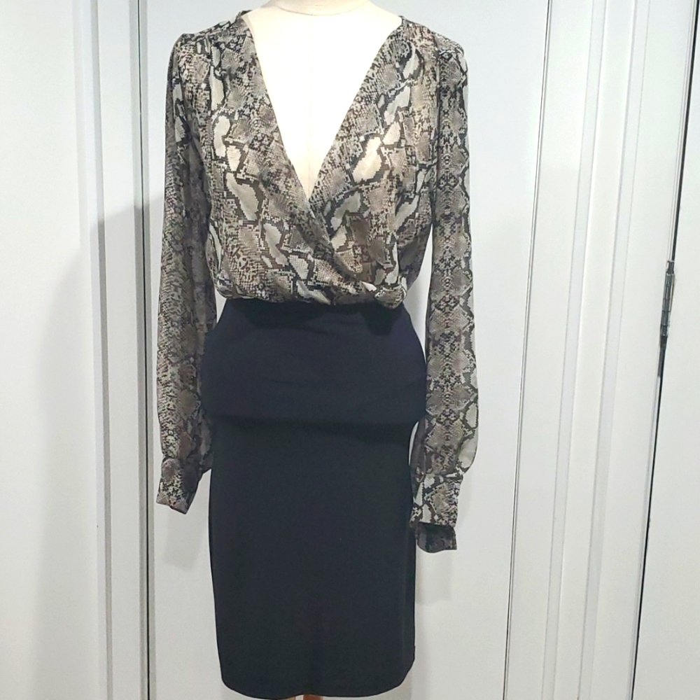 ZARA Snake Print Long Sleeves Chiffon V Neck Wrap Bodysuit Sz Small
